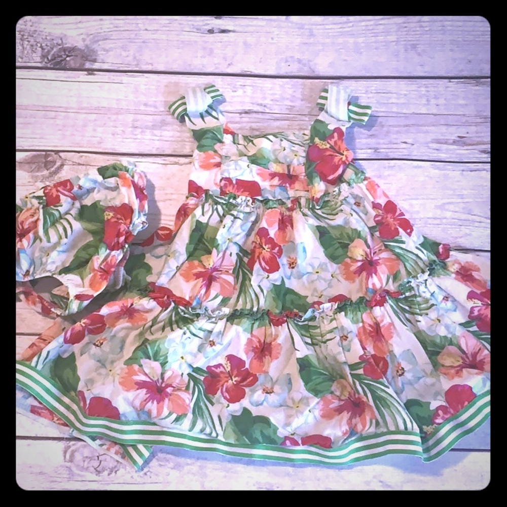 Adorable Hawaiian print baby dress and bloomers